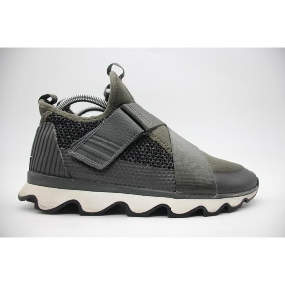 Sorel Kinetic Sneaker Women's 9 Slip On Hook & Loop Green Sneaker NL2909-326 - Picture 1 of 10